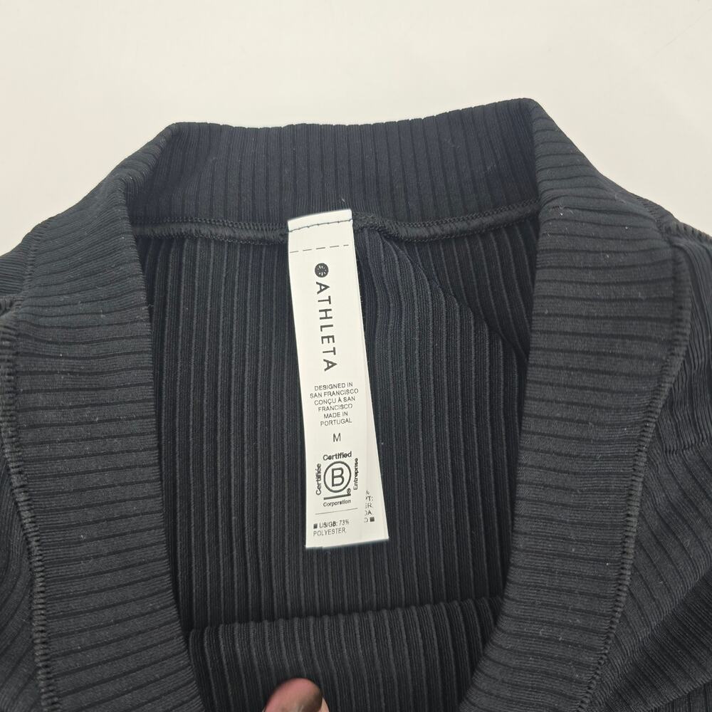 Athleta Renew Seamless Muscle Tank Black Ribbed Crop M NWT Minimalist Athleisure - Picture 3 of 6
